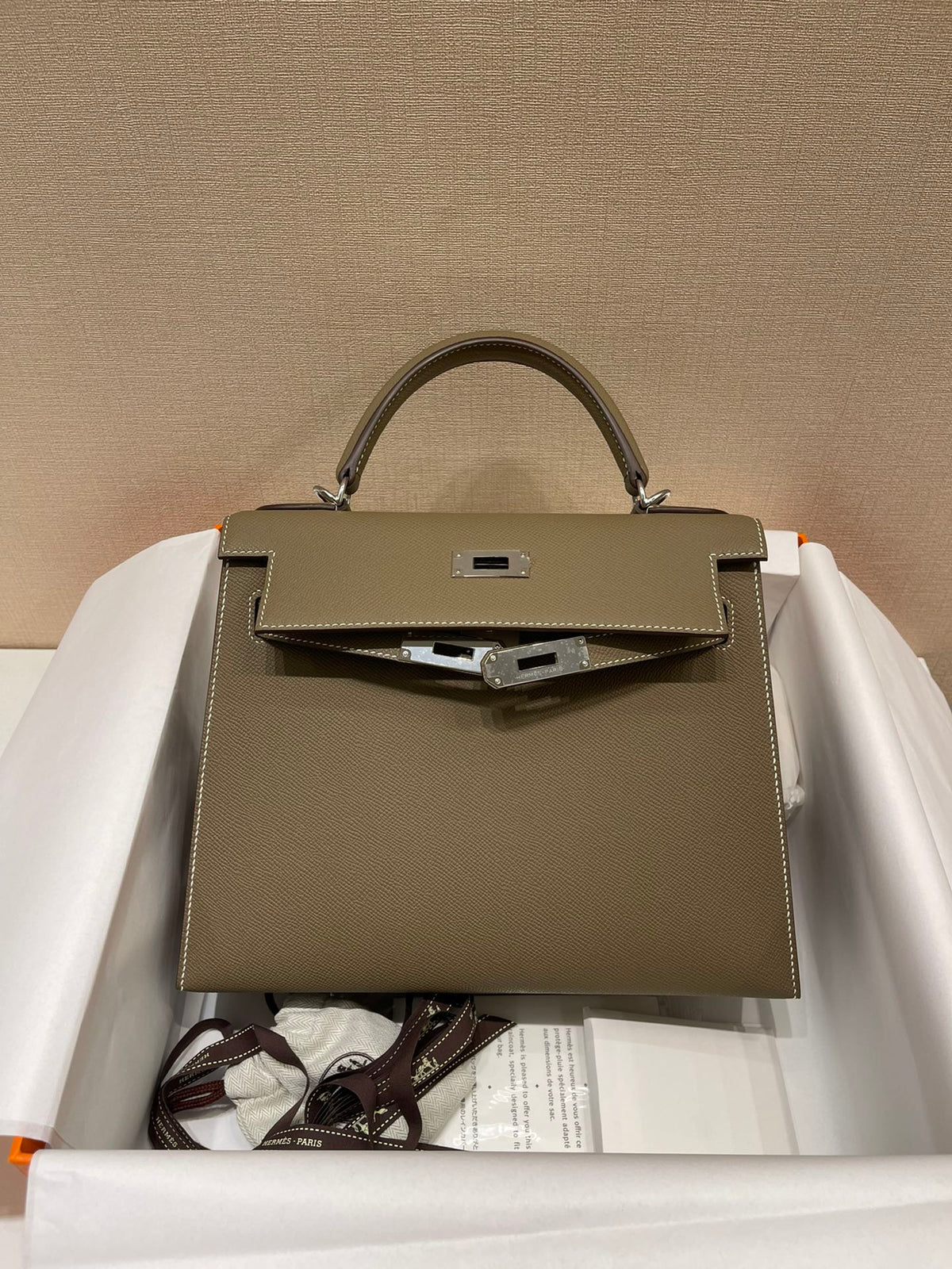 HM KELLY 28CM ETOUPE EPSOM LEATHER SILVER HARDWARE