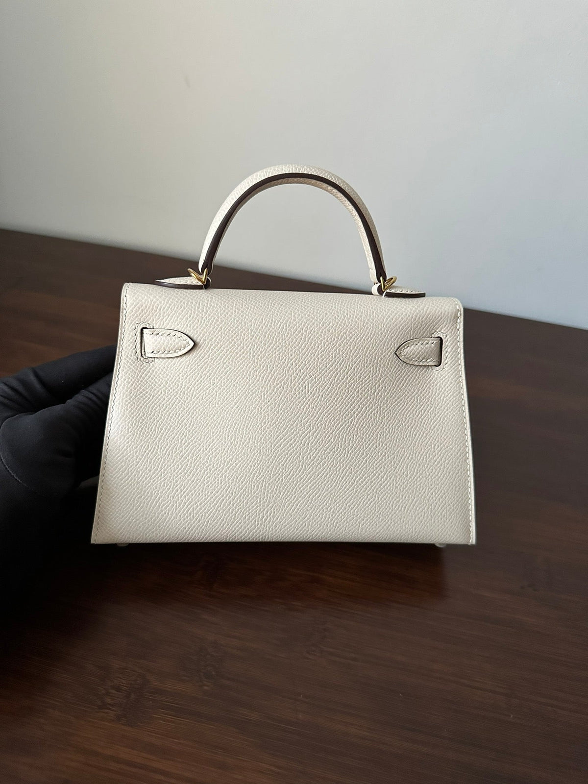 HM KELLY MINI 19 WHITE EPSOM GOLD HARDWARE