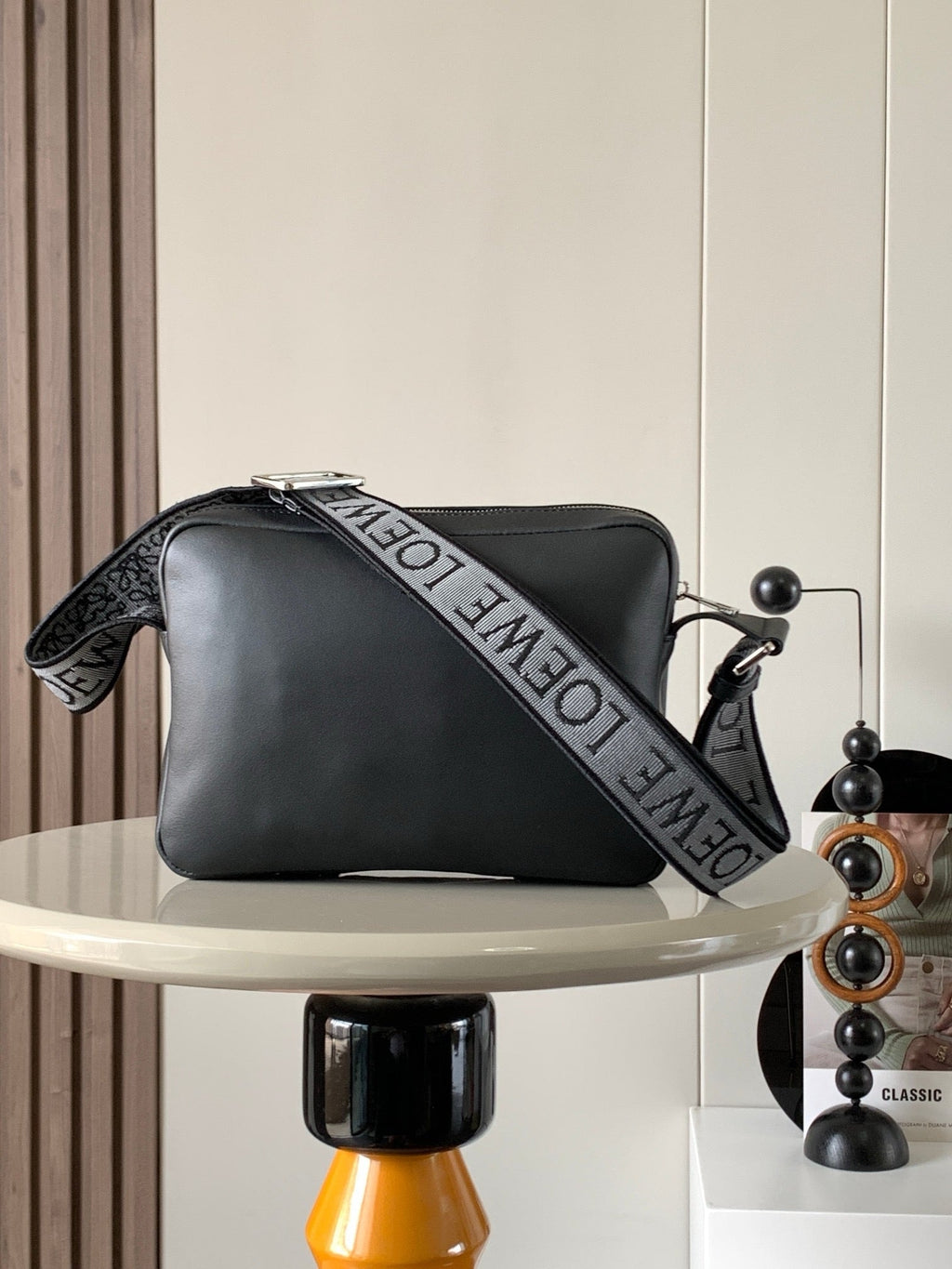 LO Messenger Bag