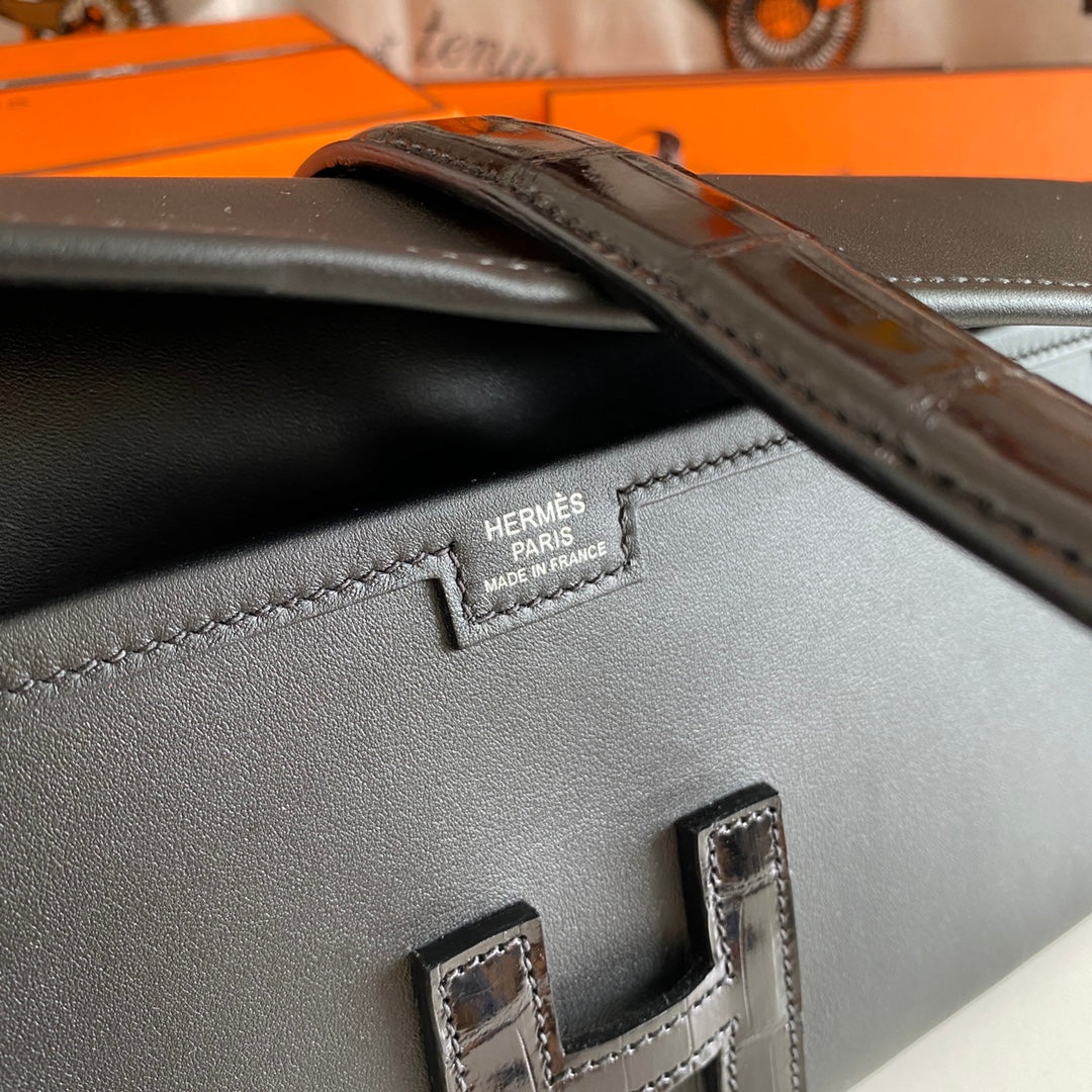 JIGE ELAN 29 CLUTCH IN BLACK CALFSKIN WITH LIZARD SKIN