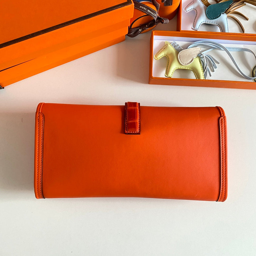 JIGE ELAN 29 CLUTCH IN BRIGHT ORANGE CALFSKIN WITH LIZARD SKIN