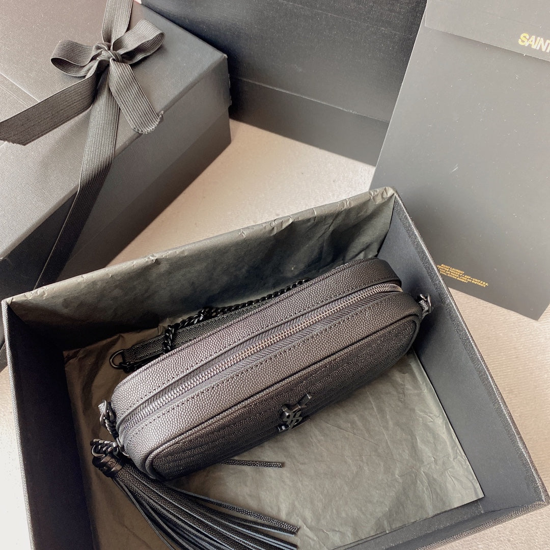 LOU MINI CAMERA BAG 19 IN BLACK CAVIAR PATTERN CALFSKIN BLACK HARDWARE