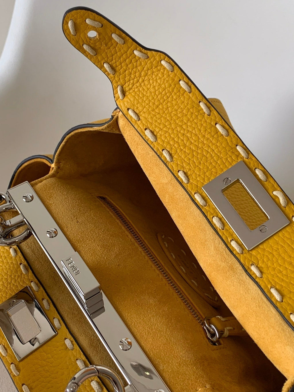 Peekaboo Mini Selleria Bag 23cm yellow leather shw with 220 hand-sewn stitches