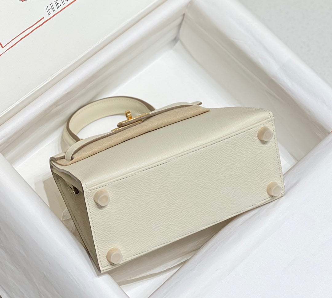 KELLY MINI 20 BAG IN WHITE CALFSKIN WITH GOLD HARDWARE