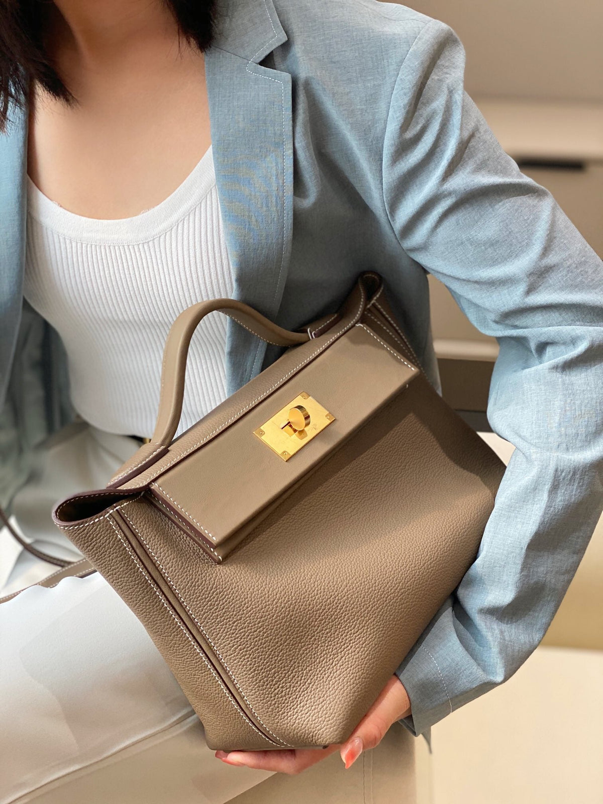 MINI 24/24 29CM IN TOGO ETOUPE EVERCOLOR CALFSKIN GOLD KELLY BUCKLE