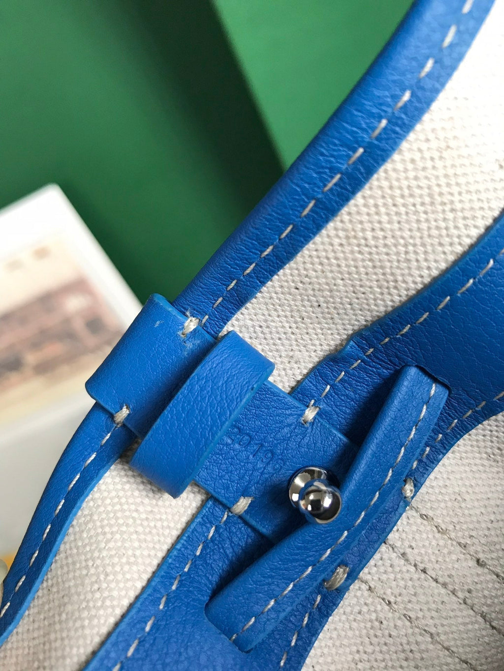 PETIT FLOT BUCKET BAG 22 IN SAPPHIRE BLUE GOYARDINE CANVAS AND LAMBSKIN TRIM