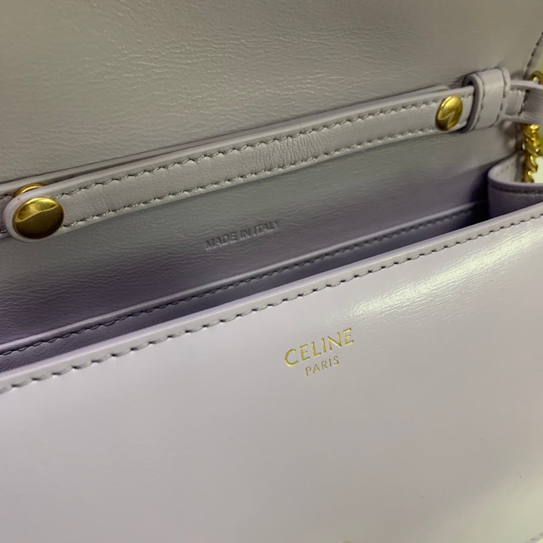 WALLET ON CHAIN MARGO 19 IN LIGHT LILAC SMOOTH CALFSKIN GOLD HARDWARE
