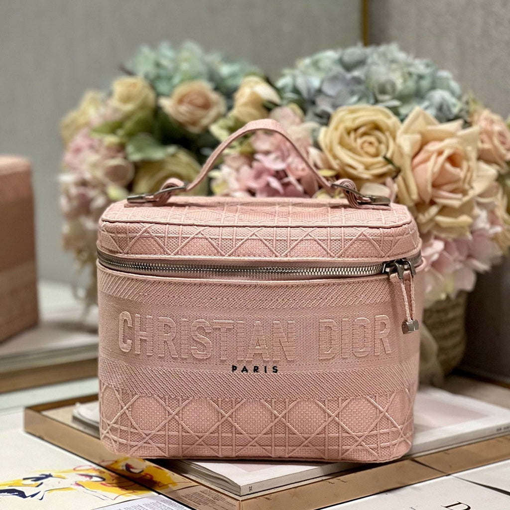 SMALL 25 TRAVEL VANITY CASE WITH SHOULDER STRAP PEACH PINK