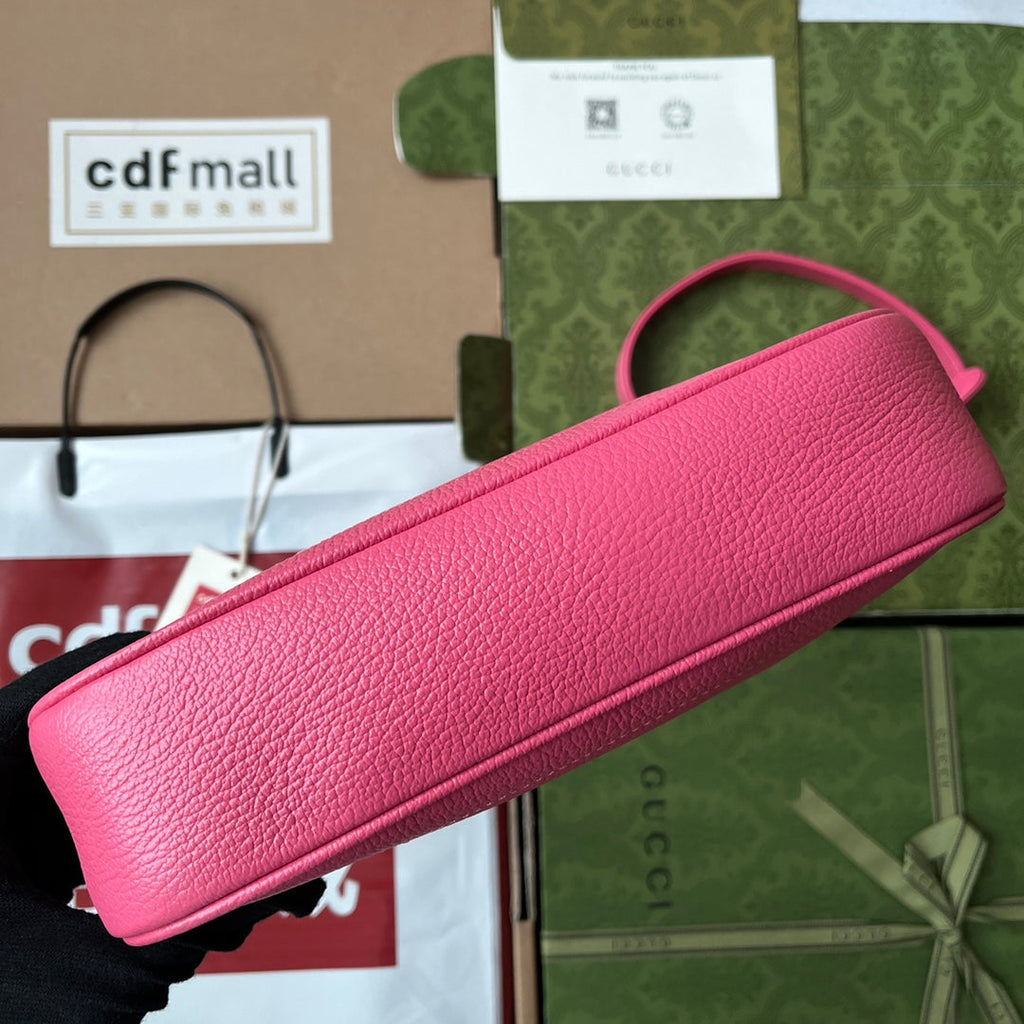 SHOULDER BAG 25 IN BRIGHT PINK CALFSKIN GOLD HARDWARE