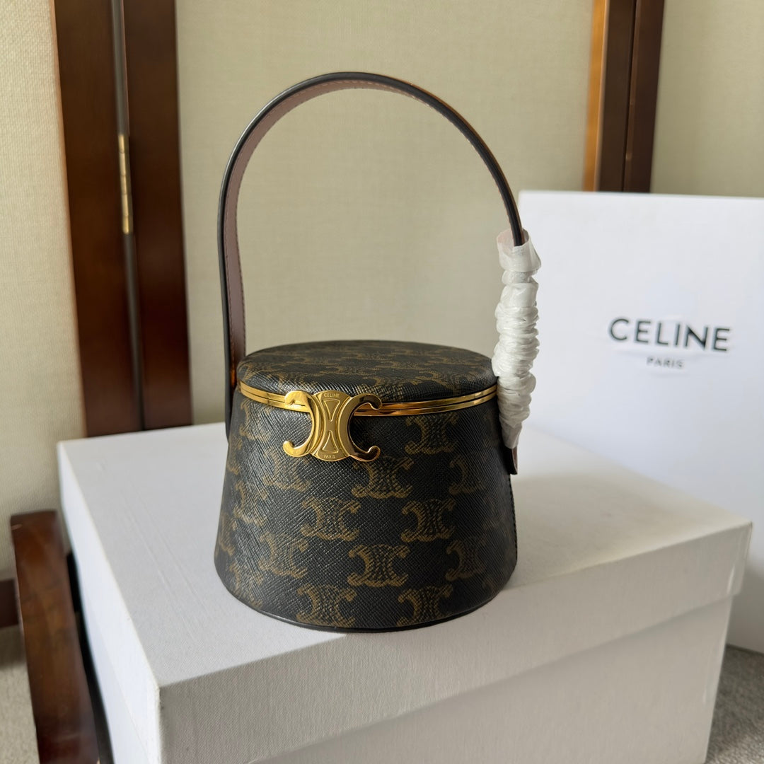 NINA MINAUDIERE 13 IN BLACK TRIOMPHE CANVAS GOLD HARDWARE