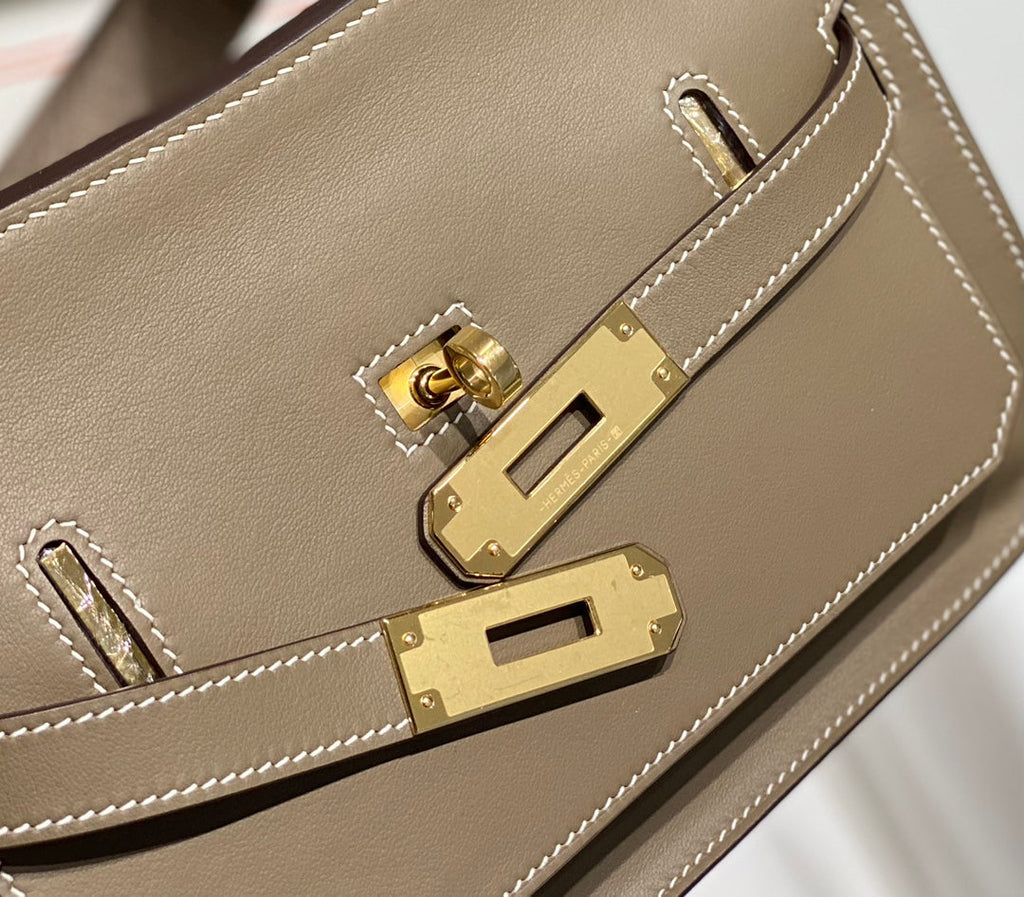 HM JYPSIERE SHOULDER BAG 23 IN WOOD BROWN CALFSKIN GOLD HARDWARE