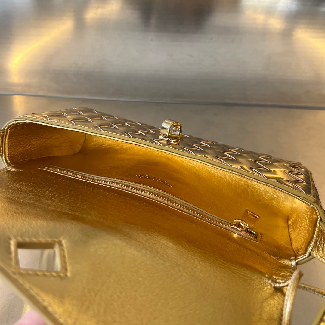 ANDIAMO 21 IN GOLDEN LAMBSKIN