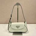 FLAP BAG 25 IN WHITE SMOOTH CALFSKIN TRIANGLE LOGO