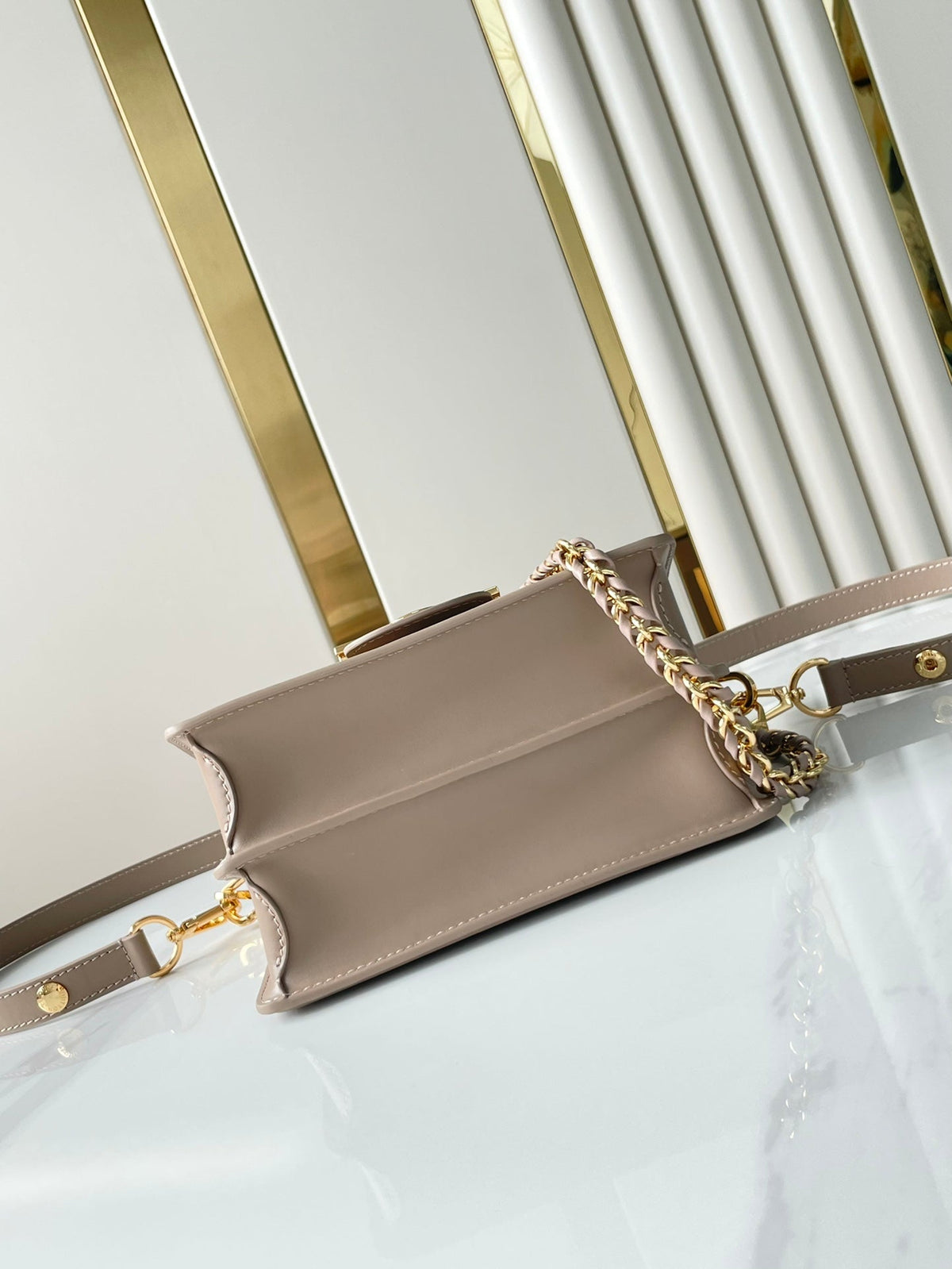 DAUPHINE MINI 20 IN MEDIUM BROWN EPI GRAINED CALFSKIN GOLD HARDWARE