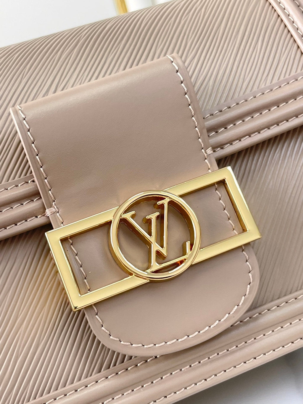 DAUPHINE MINI 20 IN MEDIUM BROWN EPI GRAINED CALFSKIN GOLD HARDWARE