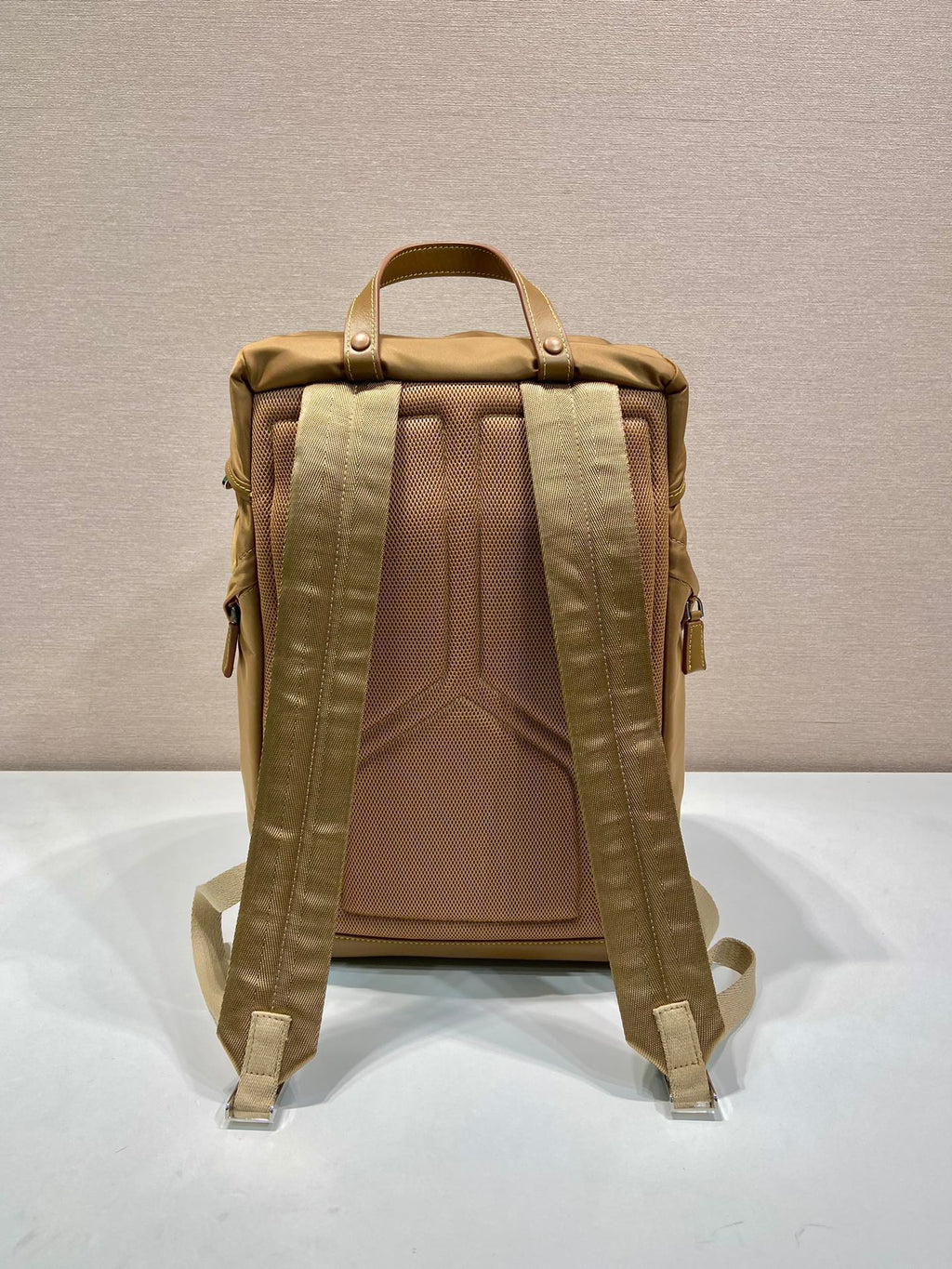 BACKPACK 45 IN CIDER BROWN RE-NYLON AND CALFSKIN TRIM