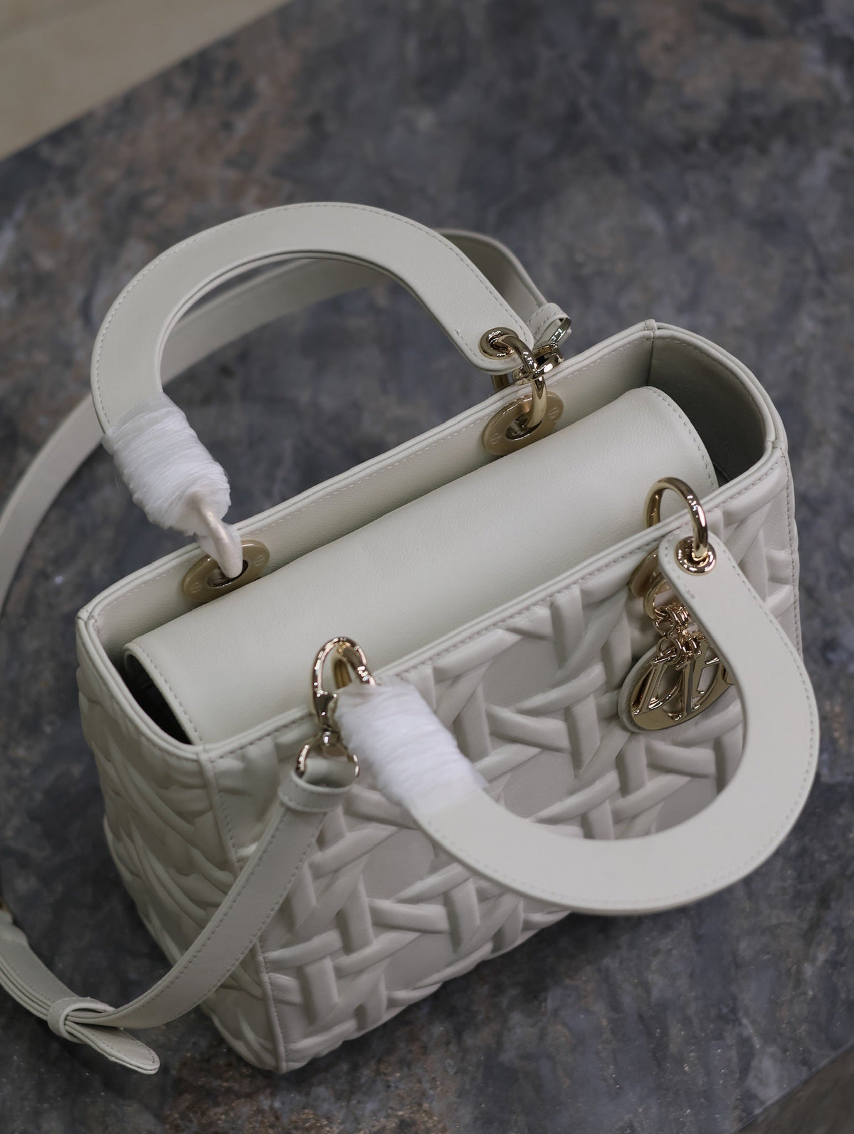 LADY BAG 24 IN WHITE GRAPHIC CANNAGE CALFSKIN PALE GOLD-FINISH METAL CHARMS