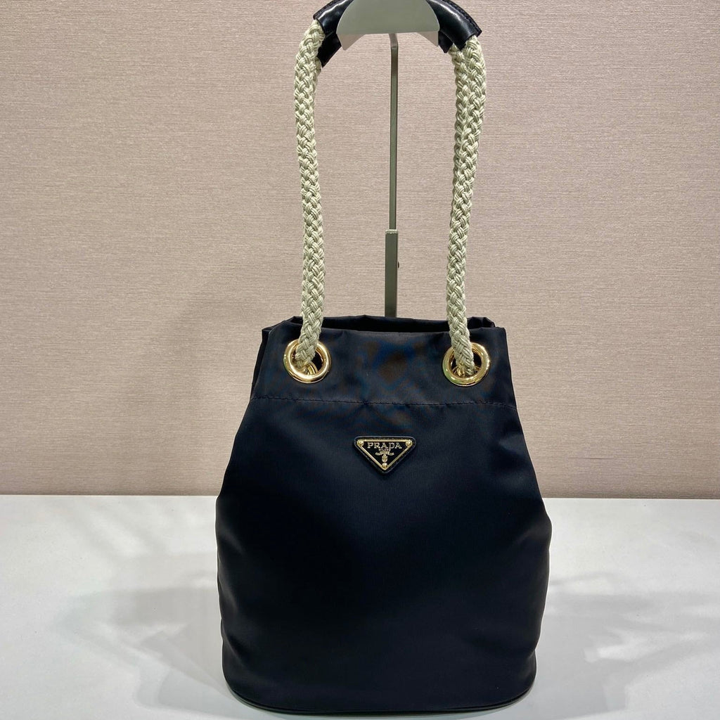 BUCKET BAG 28 IN BLACK RE-NYLON GOLD LOGO
