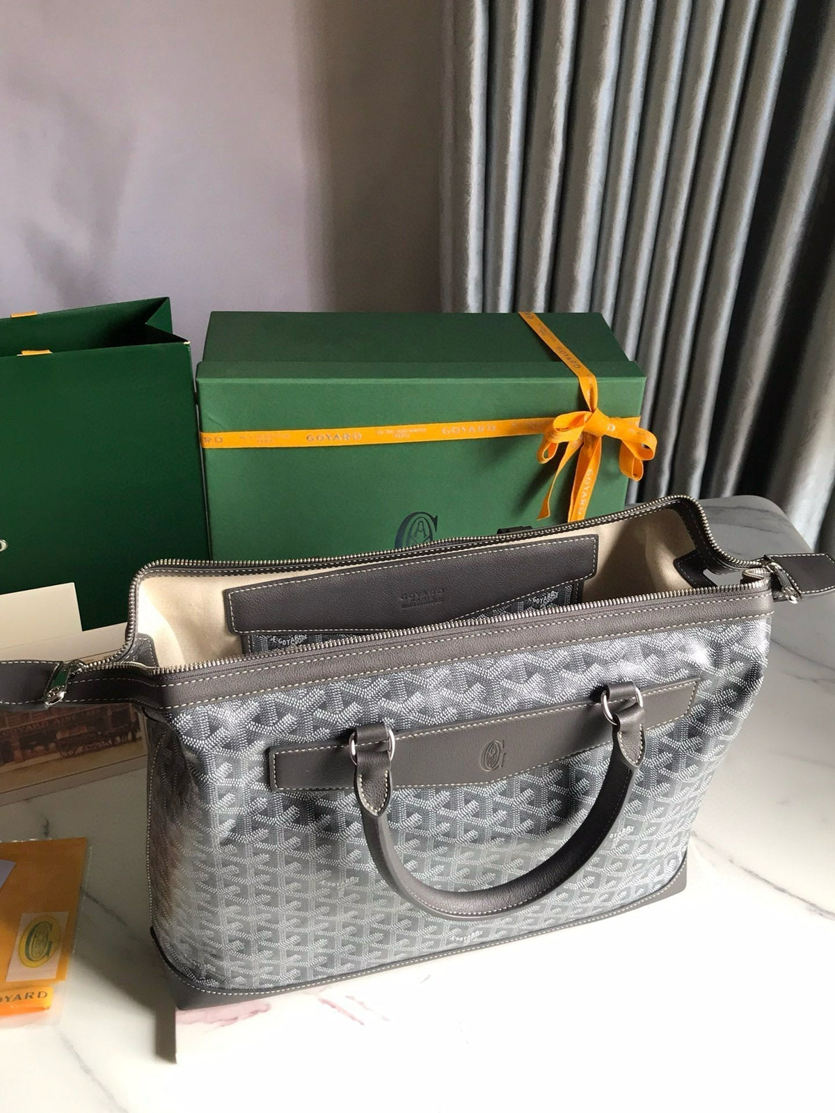 GOY CISALPIN DOCUMENT CASE 39*29*9