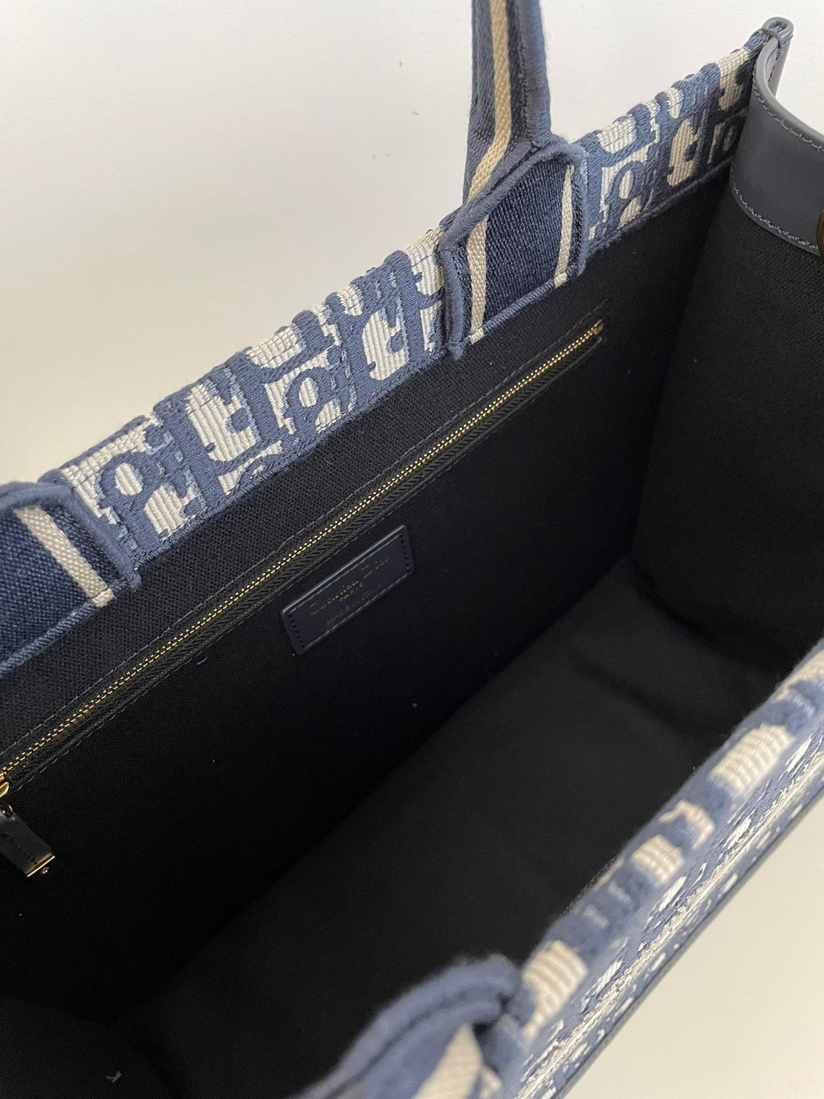 DIO Book Tote (36cm)