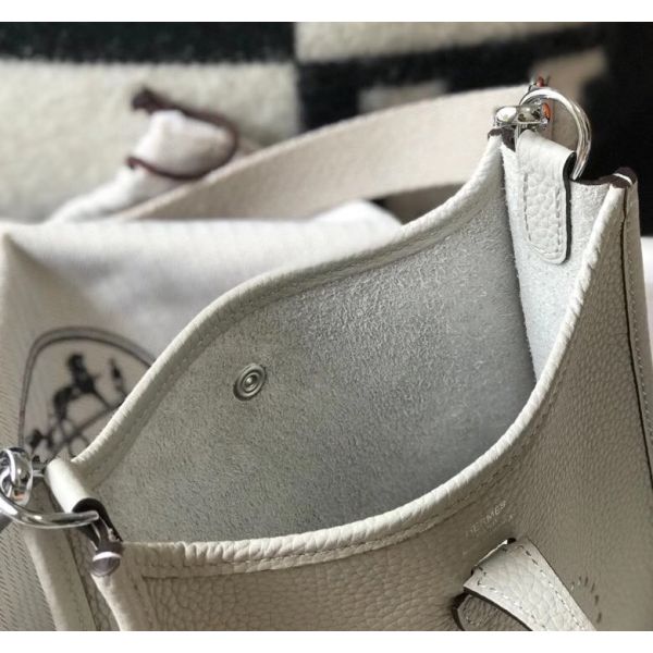 HERM Evelyne III TPM Bag In Pearl Grey Clemence Leather