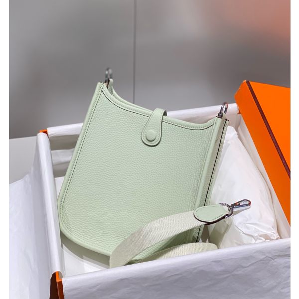 HERM Evelyne III TPM Bag In Vert Fizz Clemence Leather