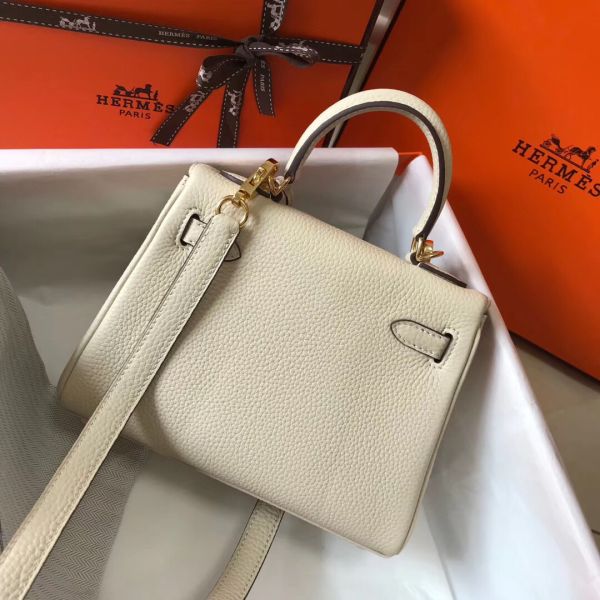 HERM Kelly 20cm Bag In Craie Clemence Leather GHW
