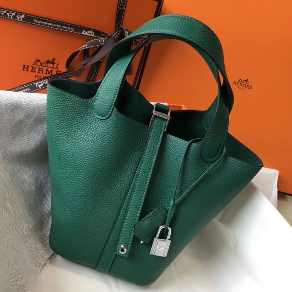 HERM Picotin Lock 18 Bag In Vert Vertigo Clemence Leather