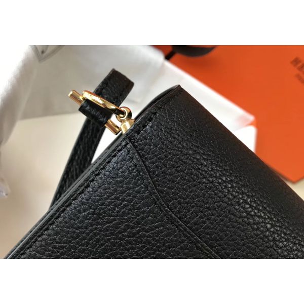 HERM Mini Sac Roulis 18cm Bag In Black Evercolor Calfskin