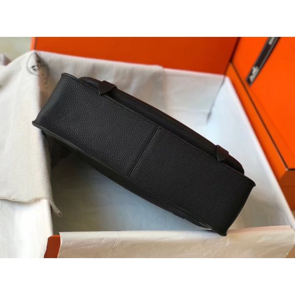 HERM Steve 35 Messenger Bag In Black Clemence Calfskin