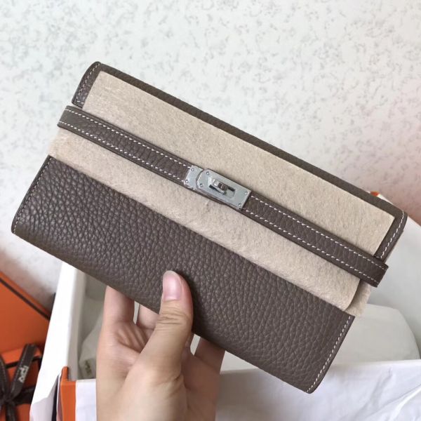 HERM Kelly Classic Long Wallet In Etoupe Clemence Leather