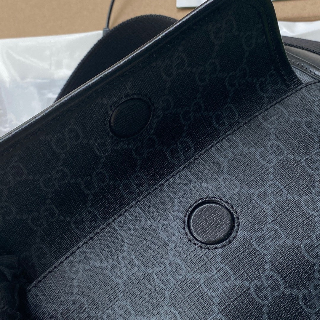 GUC Messenger Bag