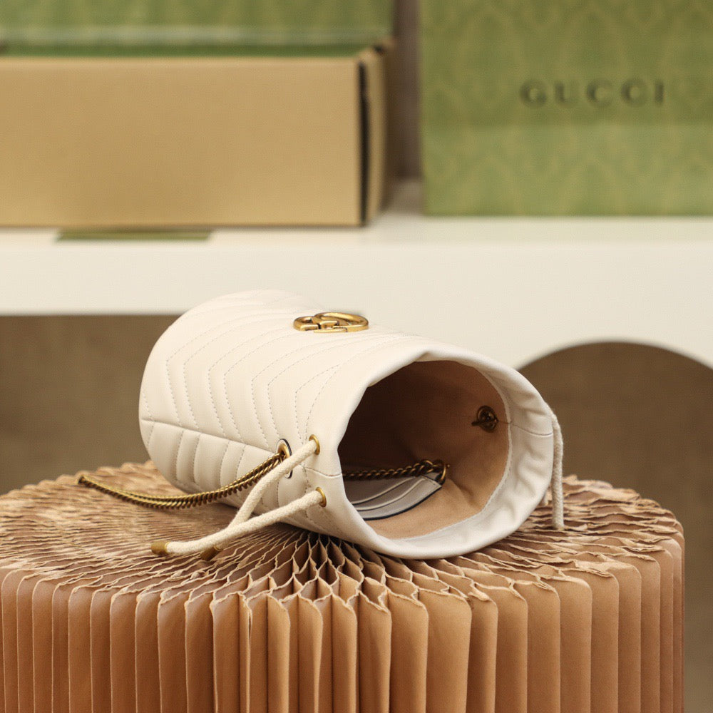 GUC Marmont Bucket