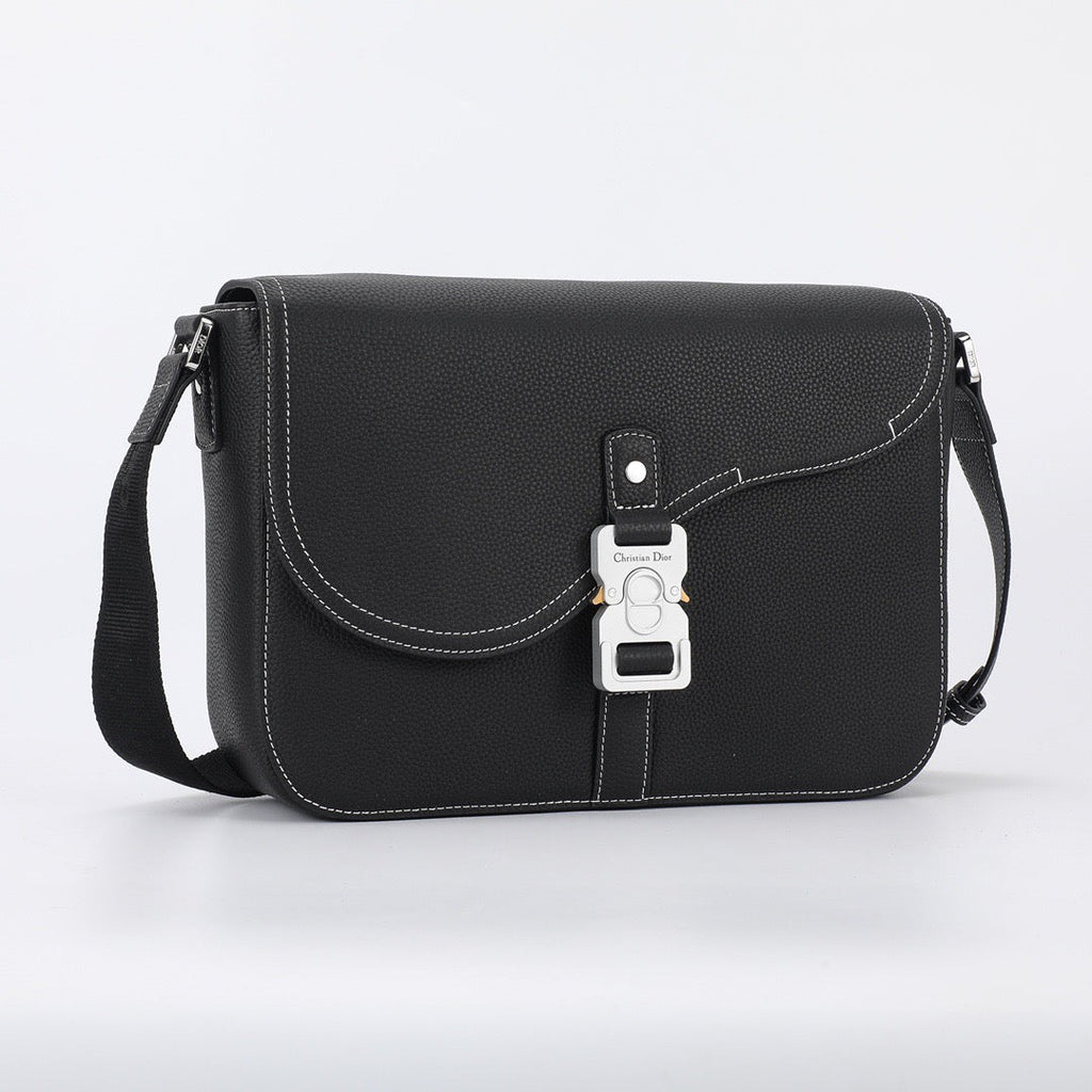 DIO Saddle Messenger Bag