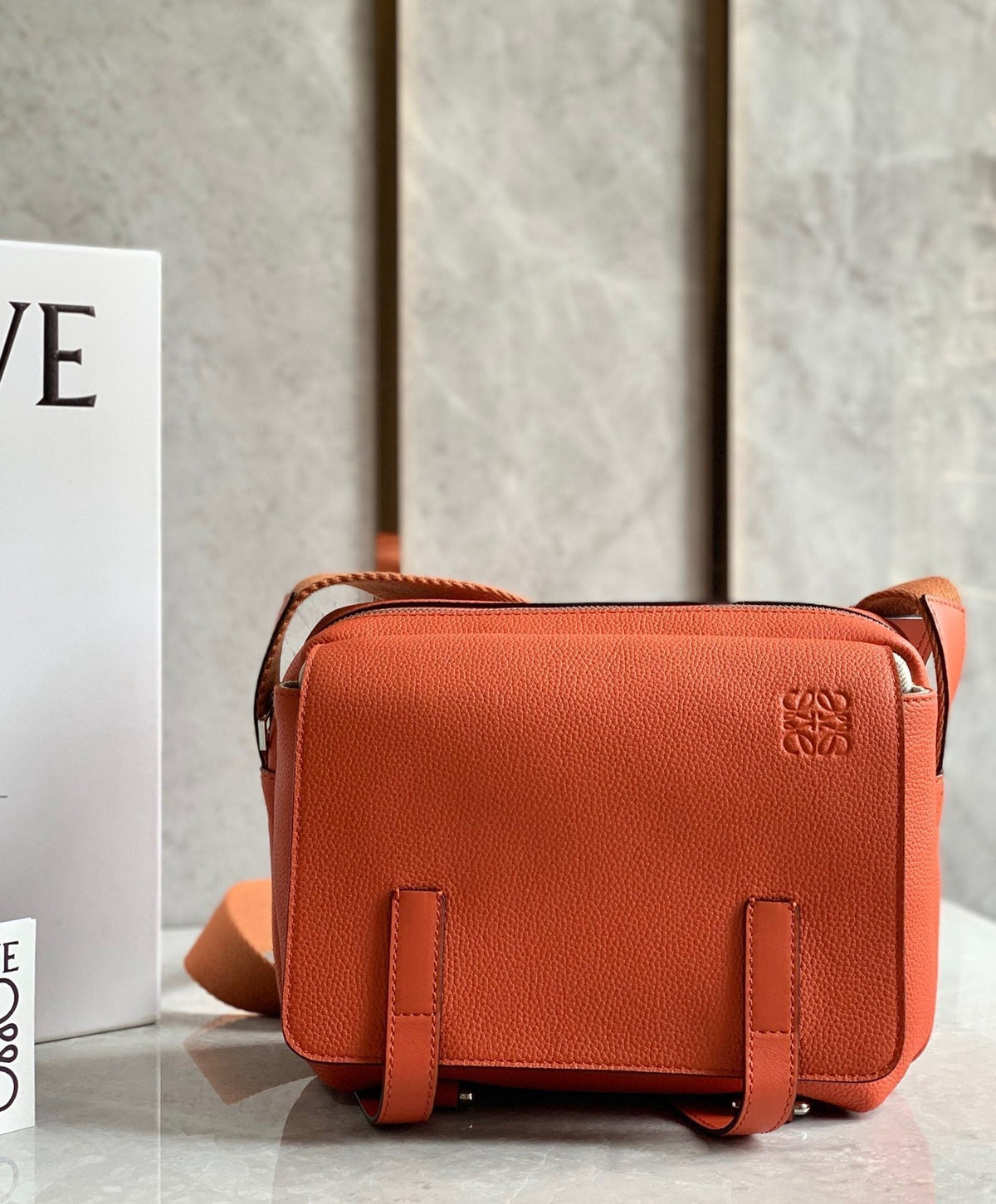 LO Messenger Bag