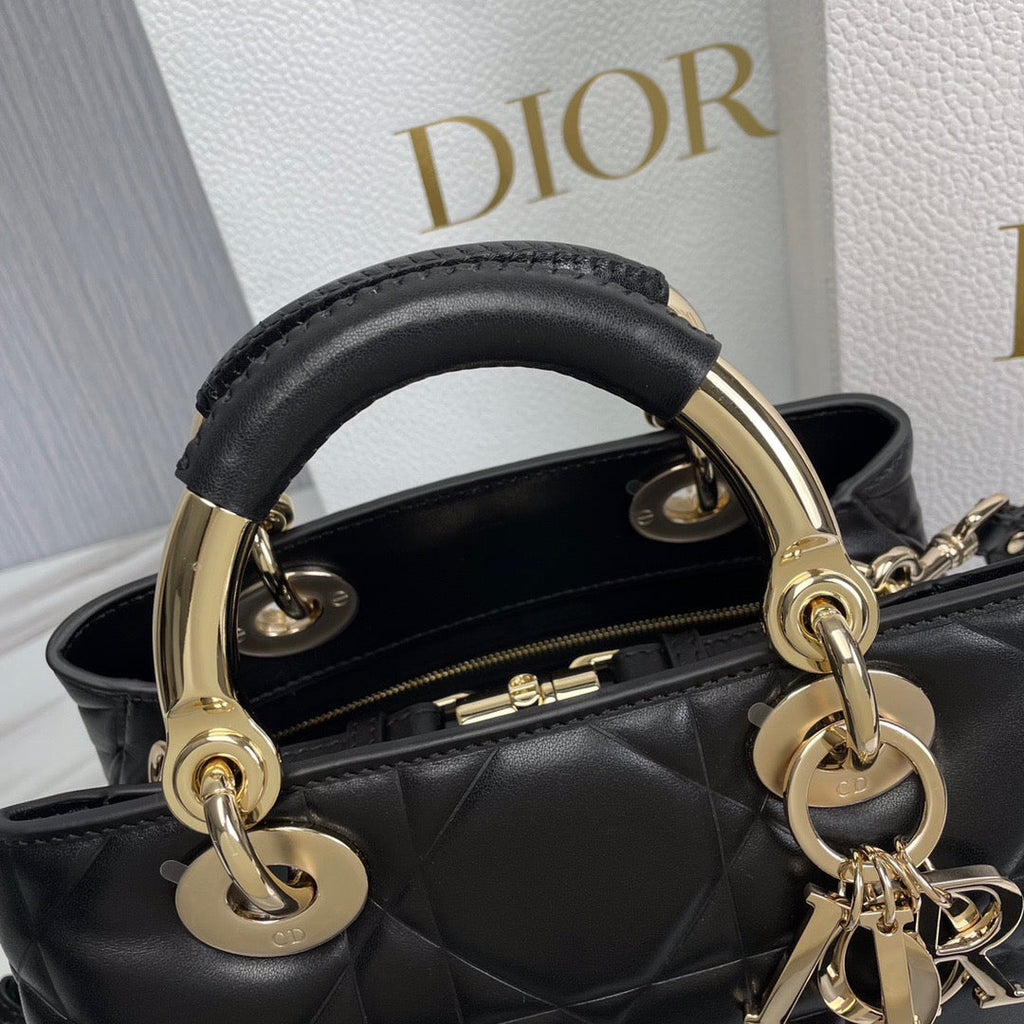 DIO Handbag