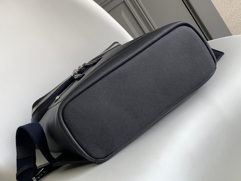 LO Backpack