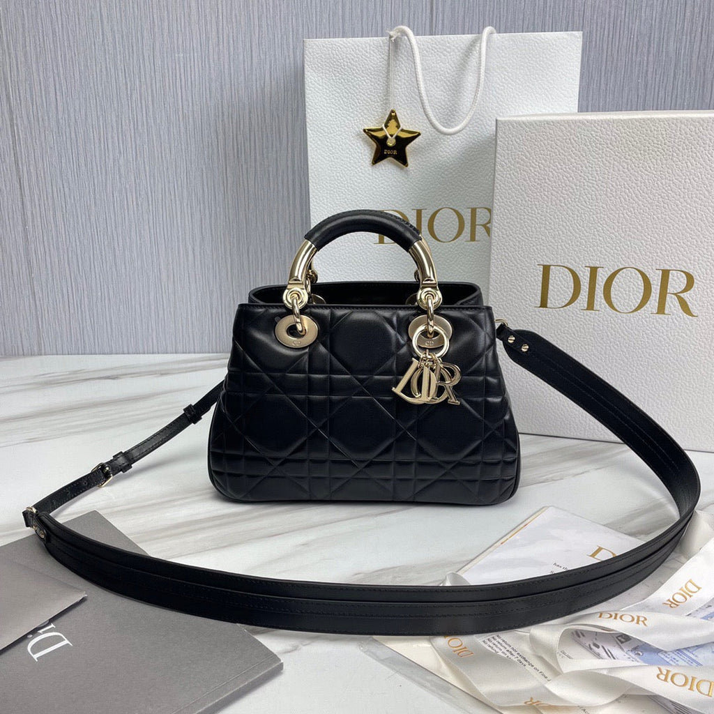 DIO Handbag