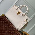 LOCK & GO BAG 24 IN QUARTZ BEIGE GRAIN CALFSKIN