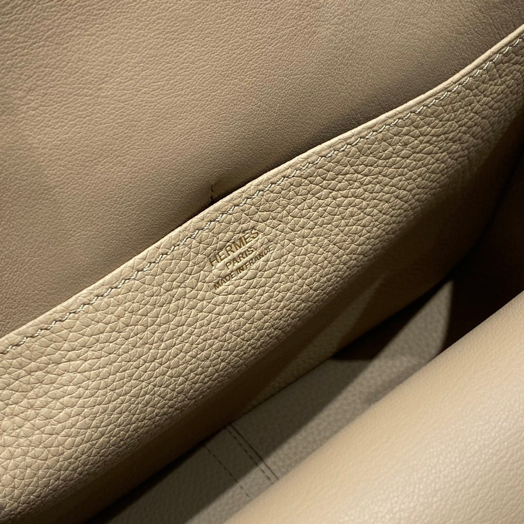 HALZAN 25 HANDLE BAG IN TAN BROWN GRAINED CALFSKIN