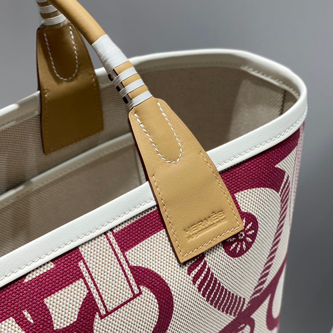 STEEPLE 28 BAG IN OFF-WHITE MIX PERSIAN PLUM RED CANVAS AND BROWN SWIFT LEATHER