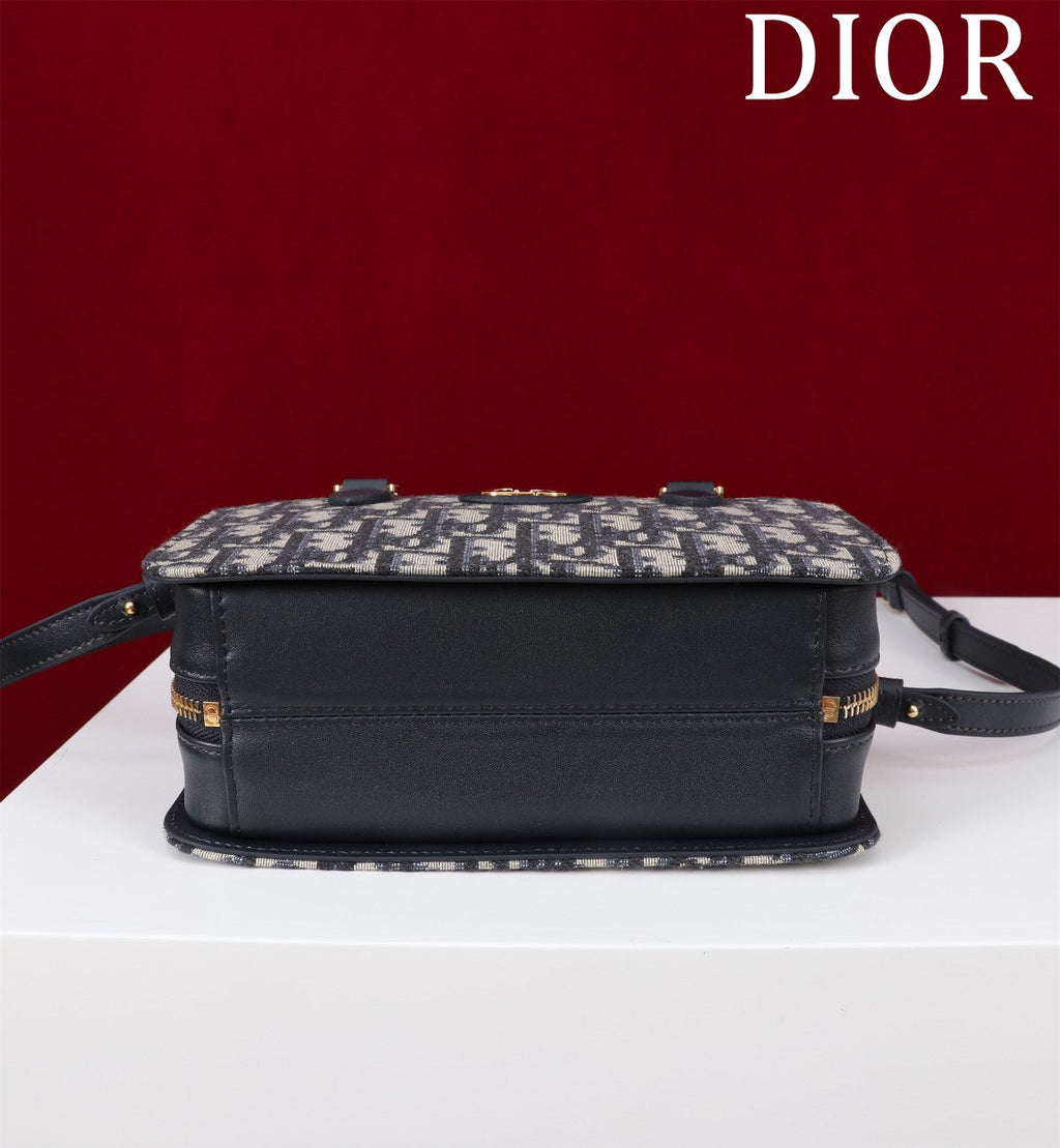 MONTAIGNE MINI DOCTOR BAG 20 IN BLACK MONOGRAM OBLIQUE JACQUARD MIX CALFSKIN
